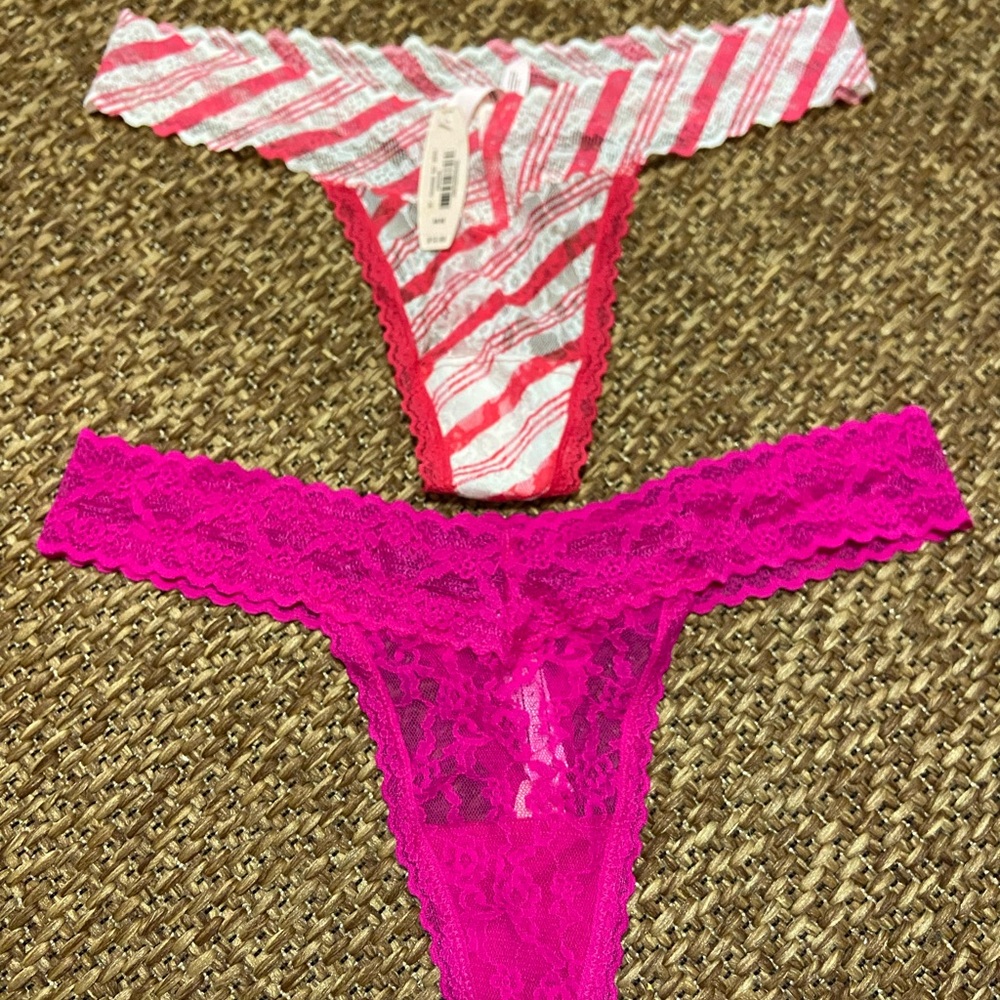 VS PINK New Pink and Red Lace Thong Set M